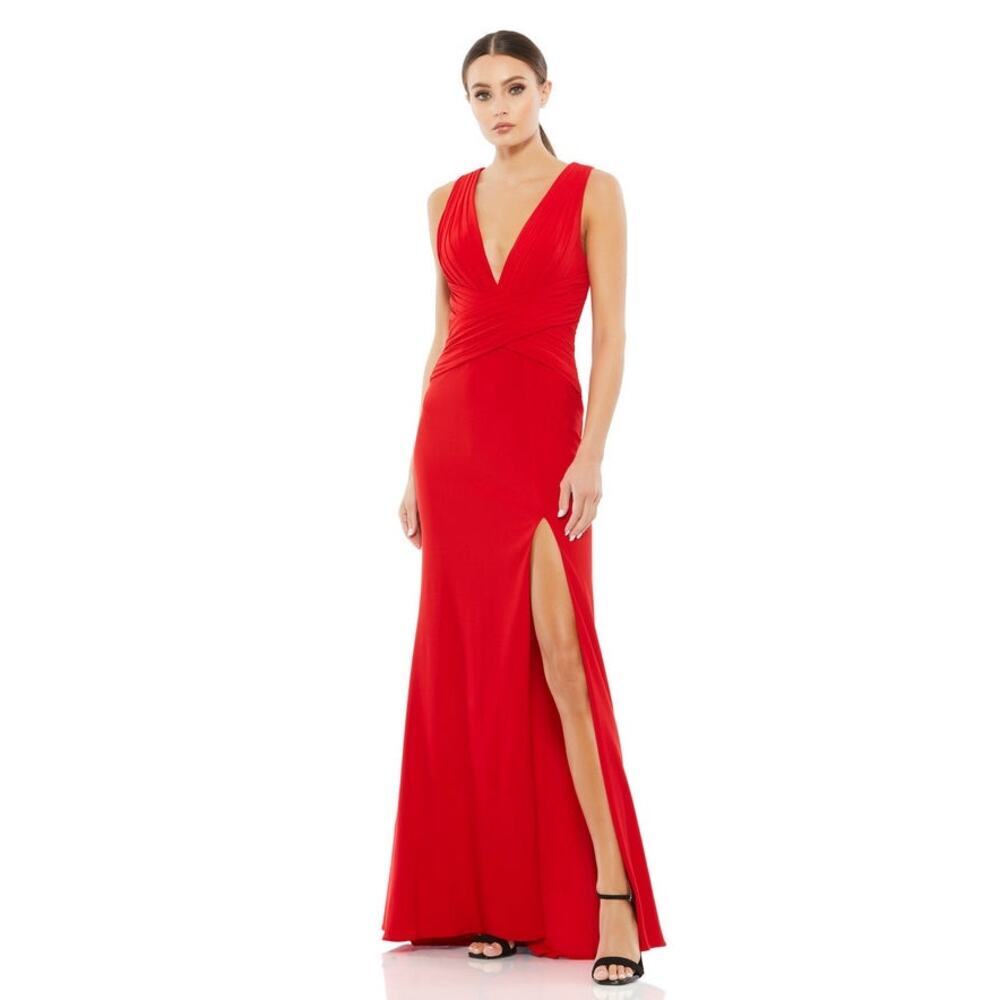NWT Ieena for Mac Duggal Pleated Bodice Jersey Column Gown in Red - Size 4